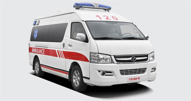 救護(hù)車(chē)廠(chǎng)家選擇的三個(gè)理由，最后一點(diǎn)不得不服帖01